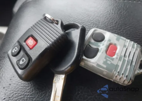 2007 Ford F-150 Fx4/Lariat/Xlt from USA, damaged, VIN 1FTPW14V57KB31531